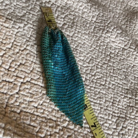 💌 Handmade Turquoise Color Metal Mesh Earrings - Picture 5 of 9
